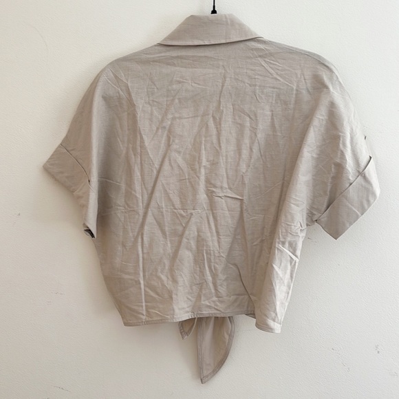 VICI | Collared Tie Front Top - Picture 2 of 3